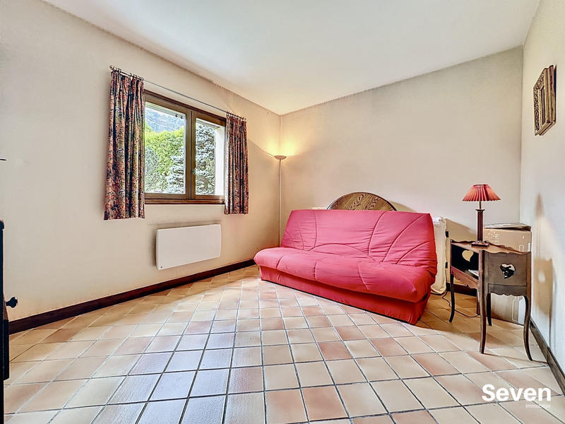 Maison - 158 m² - 6 pièces