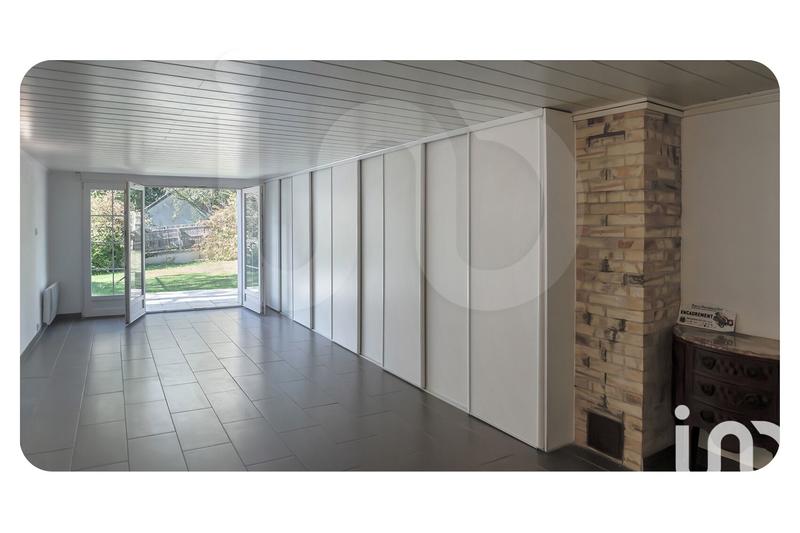 Maison - 225 m² - 8 pièces