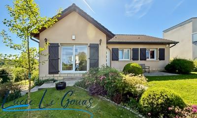 Maison - 110 m² - 5 pièces