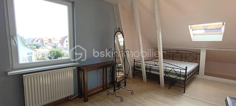 Maison - 84 m² - 6 pièces