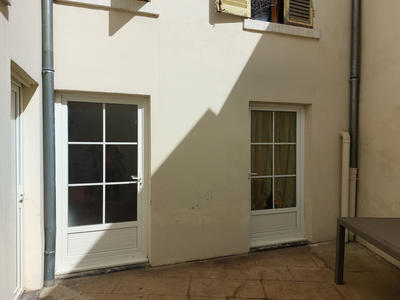 Appartement - 90 m² - 4 pièces