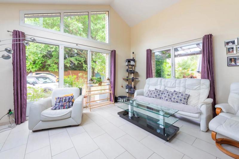 Maison d'architecte - 207 m² - 7 pièces