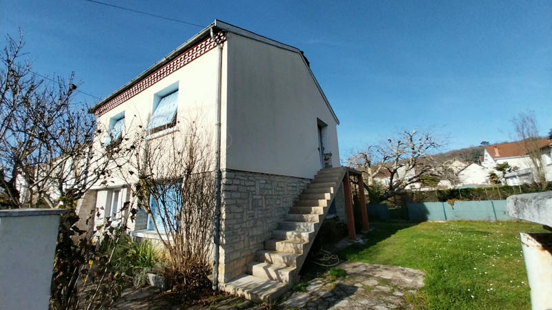 Maison - 93 m² - 4 pièces