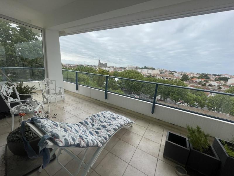 Appartement - 110 m² - 4 pièces