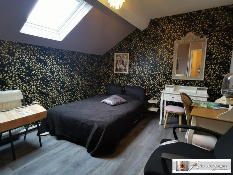 Maison - 118 m² - 7 pièces