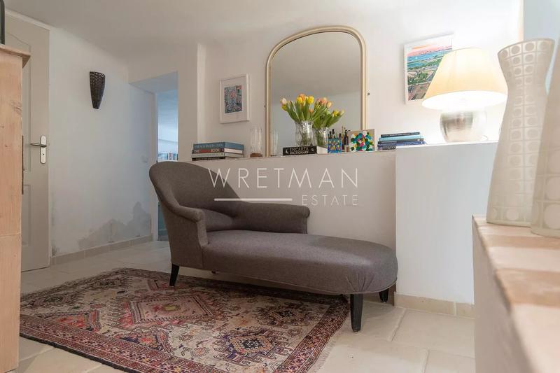 Villa - 260 m² - 8 pièces