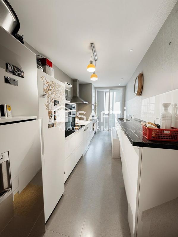 Appartement - 83 m² - 4 pièces