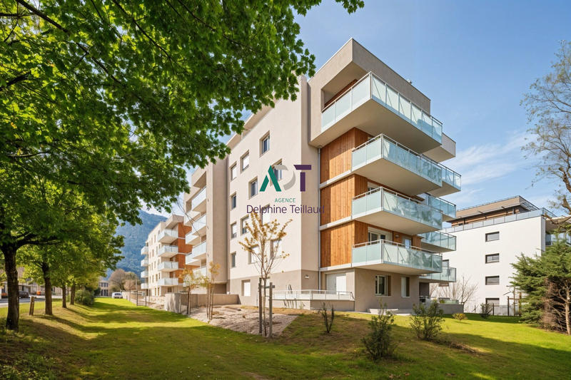 Appartement - 77 m² - 4 pièces