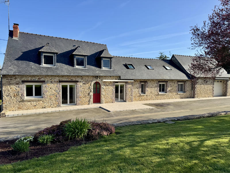 Maison - 141 m² - 6 pièces