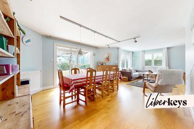 Villa - 190 m² - 7 pièces