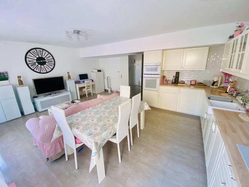 Maison - 86 m² - 4 pièces