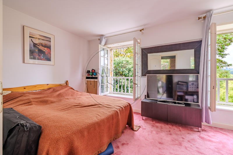 Maison - 178 m² - 6 pièces