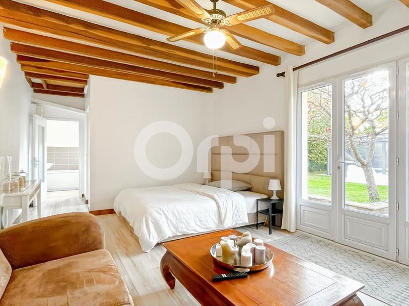 Longère - 320 m² - 6 pièces