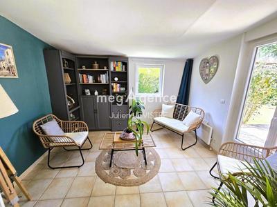 Maison - 95 m² - 4 pièces