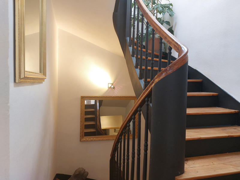 Appartement - 188 m² - 4 pièces