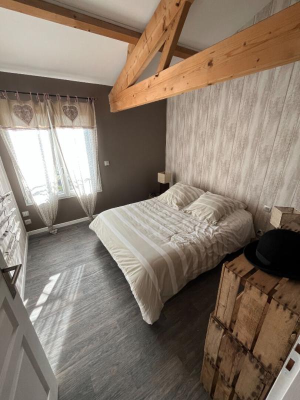 Villa - 210 m² - 11 pièces