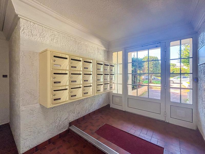 Appartement - 92 m² - 3 pièces