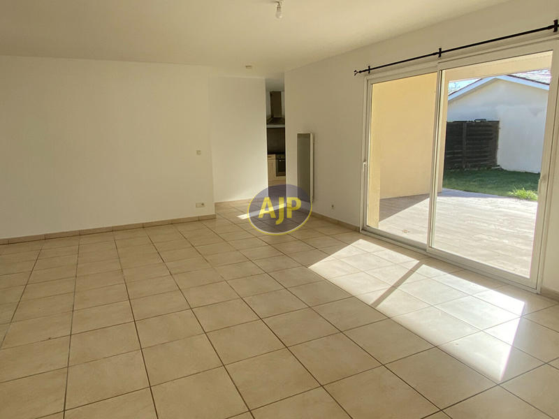 Maison - 113 m² - 4 pièces