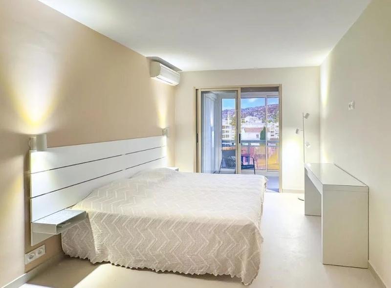 Appartement - 82 m² - 3 pièces