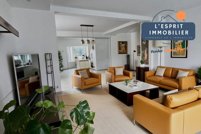 Maison - 170 m² - 5 pièces