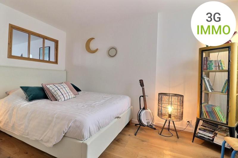 Appartement - 100 m² - 5 pièces