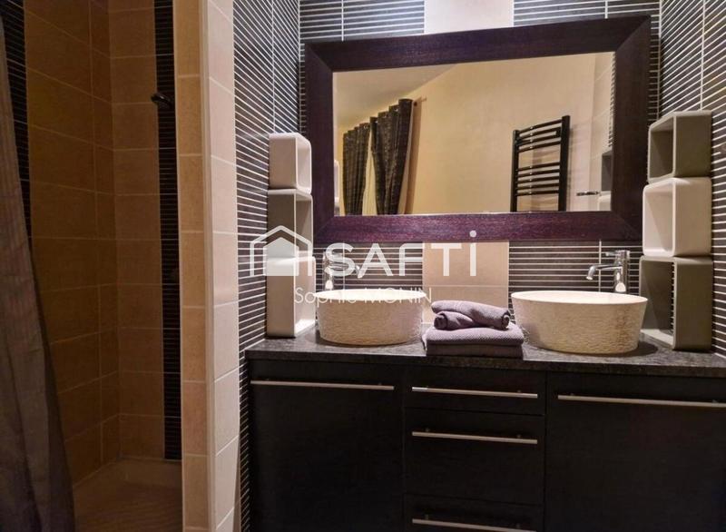 Villa - 130 m² - 8 pièces