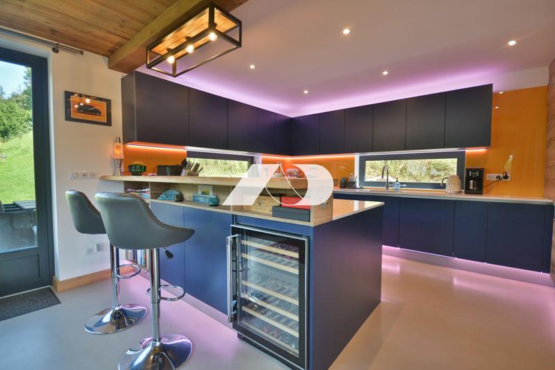 Châlet - 180 m² - 7 pièces