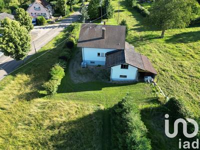 Maison - 121 m² - 6 pièces