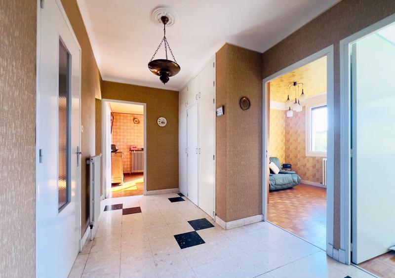 Maison - 160 m² - 5 pièces