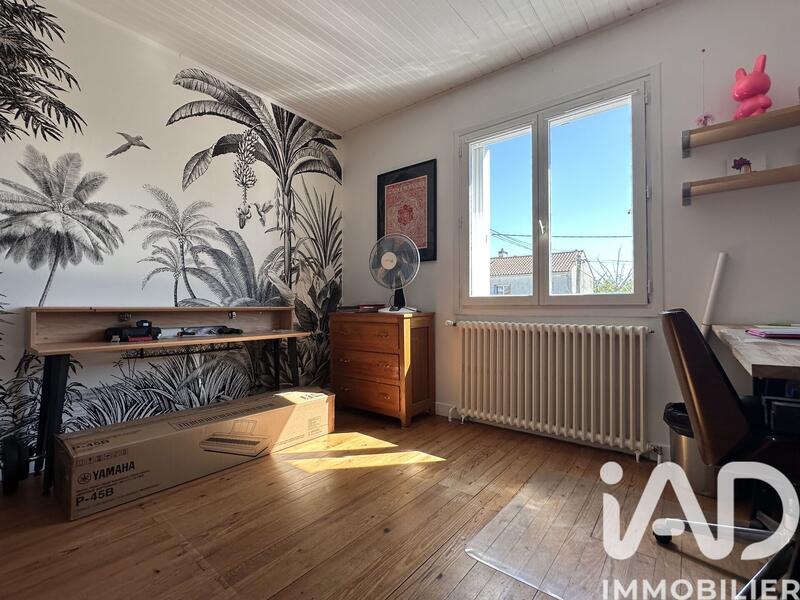 Maison - 174 m² - 7 pièces