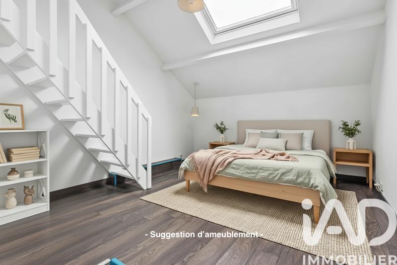 Maison - 208 m² - 6 pièces