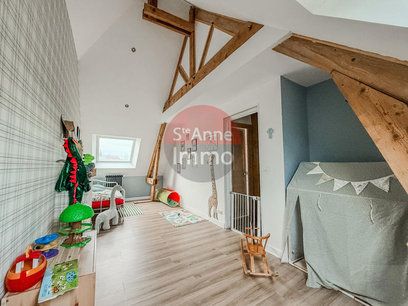 Maison - 140 m² - 6 pièces