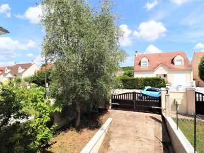 Maison - 125 m² - 6 pièces