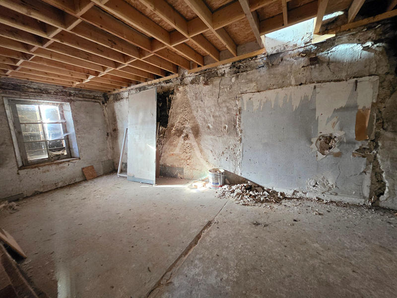 Maison - 90 m² - 3 pièces