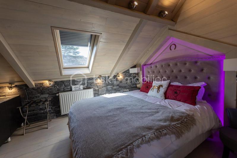 Hôtel particulier - 600 m² - 14 pièces