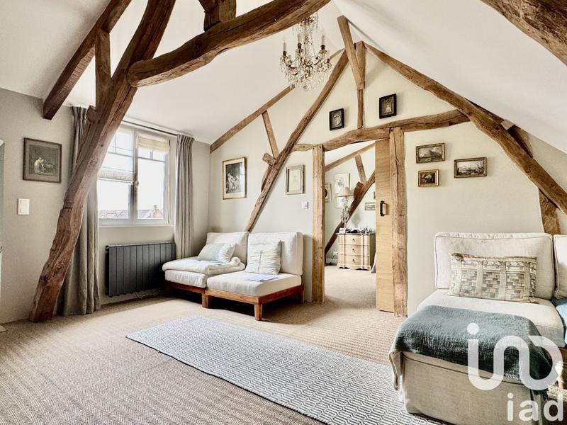 Maison - 176 m² - 7 pièces