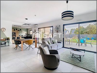 Maison - 142 m² - 6 pièces