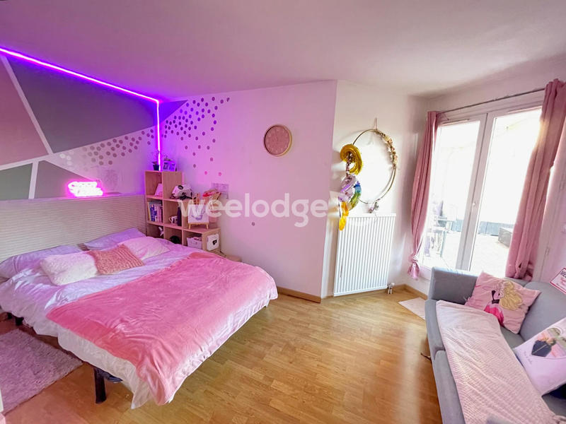 Appartement - 89 m² - 5 pièces