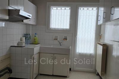Appartement - 75 m² - 4 pièces