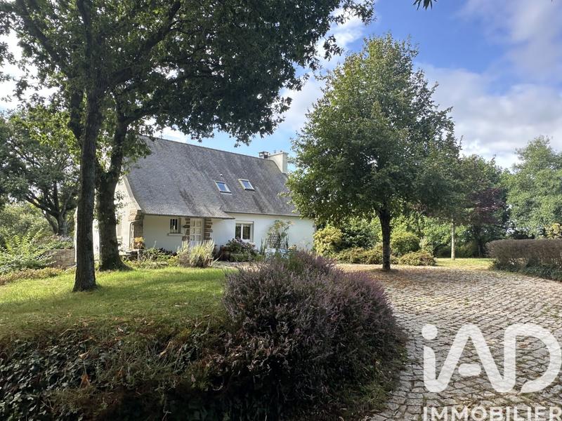 Maison - 136 m² - 4 pièces