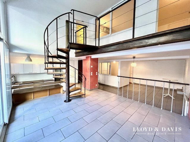 Duplex - 113 m² - 6 pièces