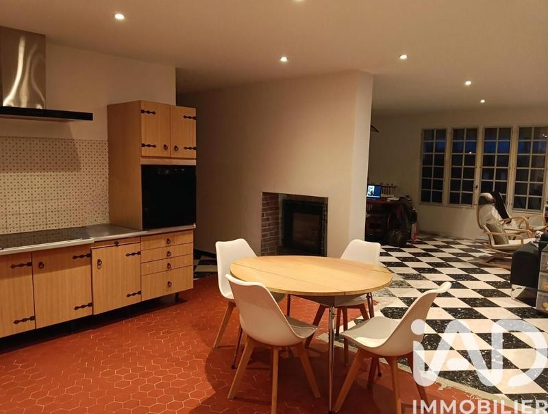 Maison - 171 m² - 6 pièces