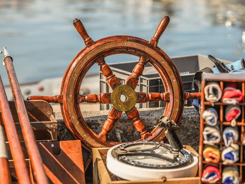 Brocante nautique « les puces de la mer »