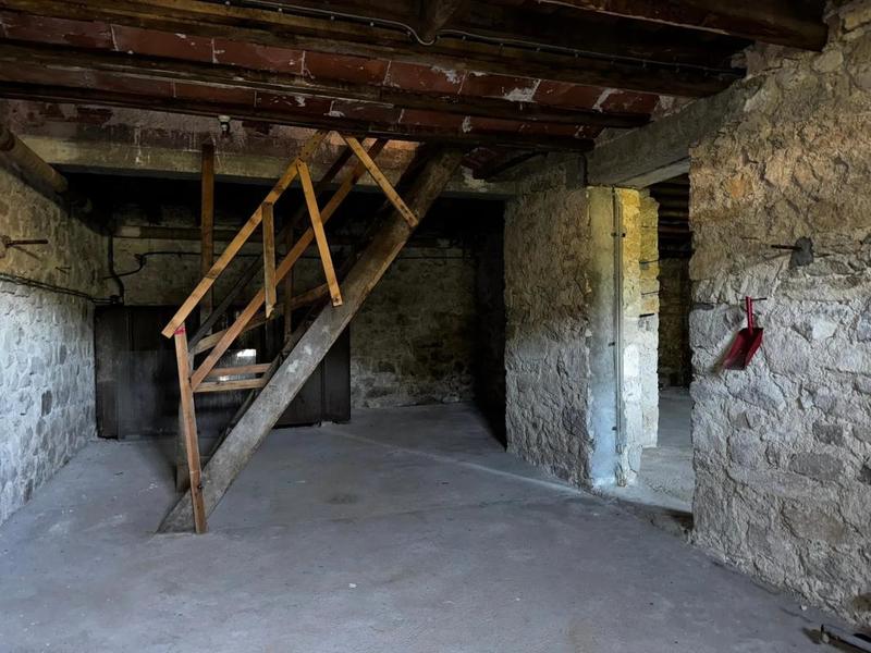 Maison - 160 m² - 8 pièces