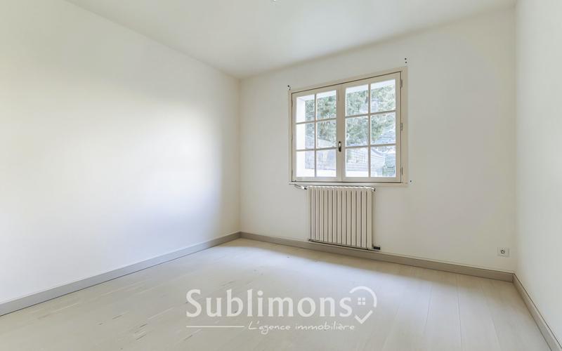 Maison traditionnelle - 133 m² - 6 pièces