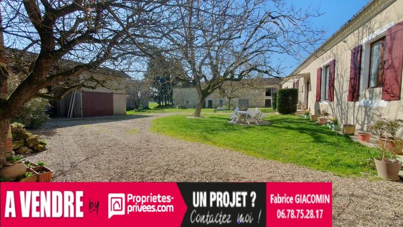 Propriété - 270 m² - 10 pièces