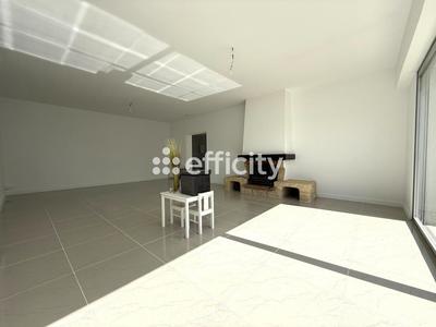 Maison - 134 m² - 6 pièces