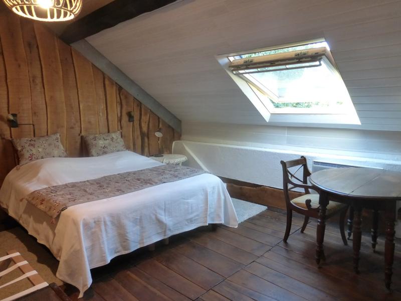 Maison - 235 m² - 11 pièces