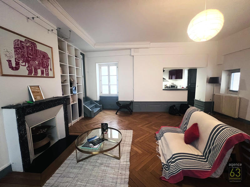 Appartement - 67 m² - 2 pièces