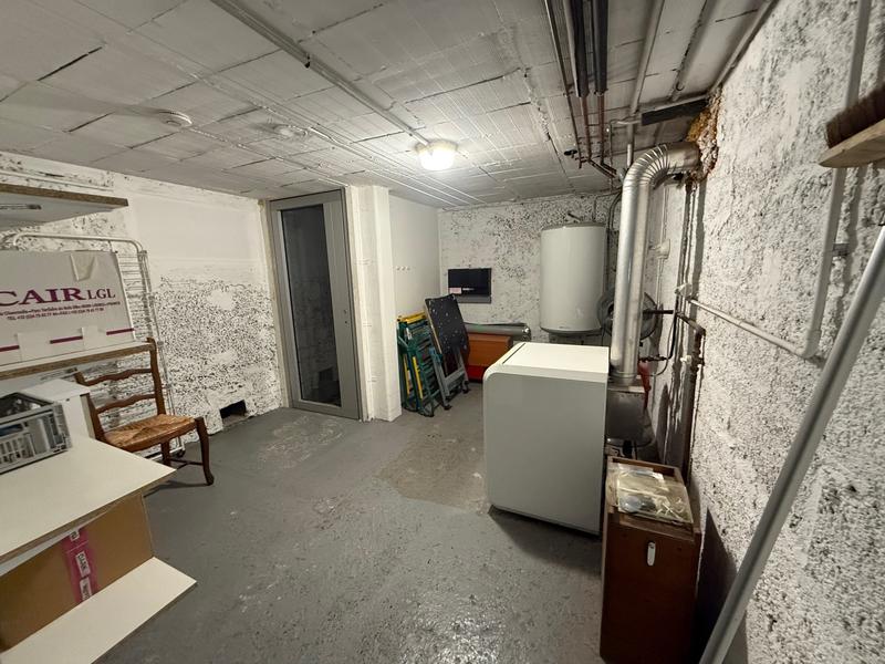 Maison - 180 m² - 6 pièces